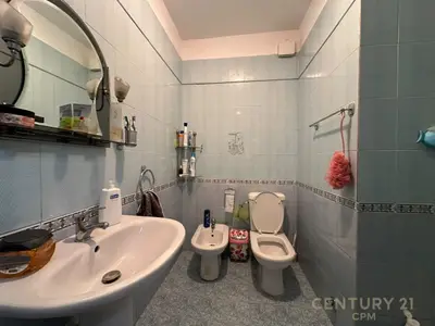 Apartament 3+1 në shitje në Rruga Muhamet Gjollesha, Tiranë, 137 m². Foto 12 nga 12