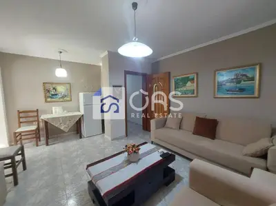 Apartament 1+1 me qera në Rruga e Elbasanit, Tiranë, 65 m². Foto 2 nga 4