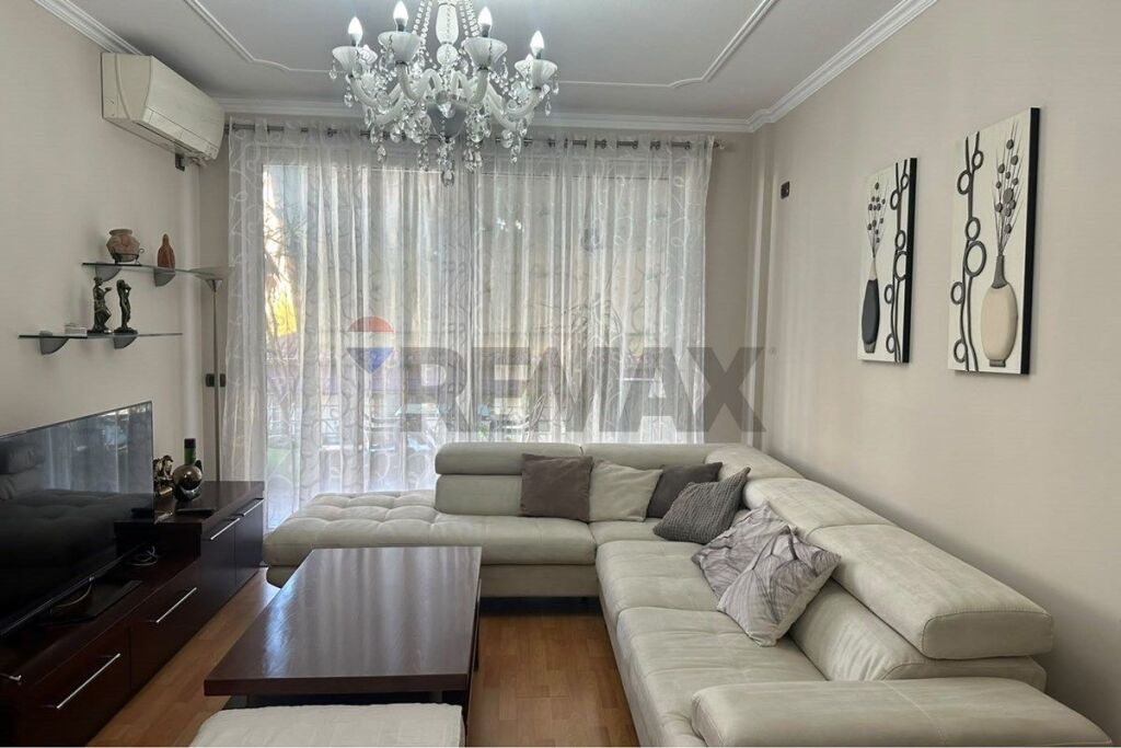 Appartamento in affitto a Blloku, Tirana, 105 m². Foto 1 di 3