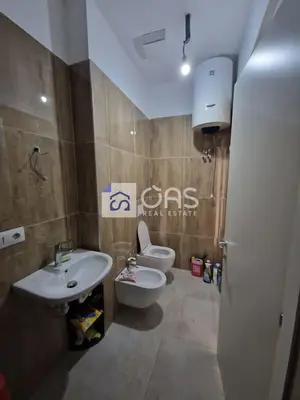 Ufficio in affitto a Rruga e Kavajës, Tirana, 103 m². Foto 5 di 6