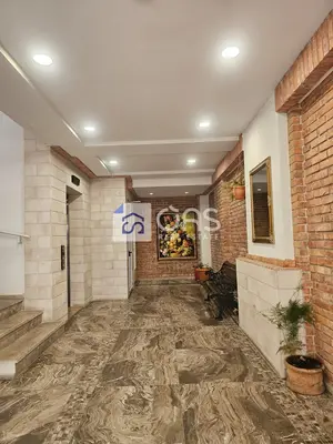 Zyrë me qera në Rtsh, Tiranë, 74 m². Foto 2 nga 12