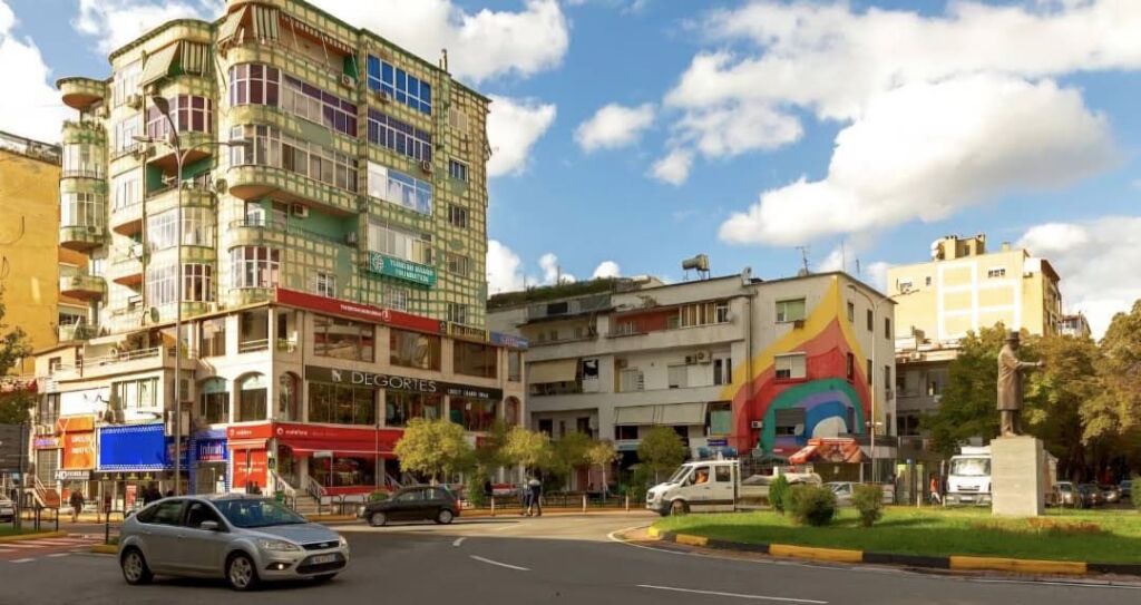 Appartamento 2+1 in affitto a Sheshi Willson, Tirana, 120 m². Foto 2 di 3
