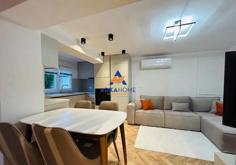 Appartamento 2+1 in affitto a Home Tregu Elektrik, Tirana, 70 m²