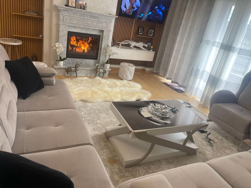 Apartament 2+1 me qera në Dora Residence, Tiranë, 110 m². Foto 2 nga 8