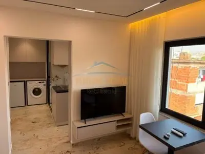 Studio for sale in Rruga Mine Peza, Tirana, 28 m². Photo 7 of 8