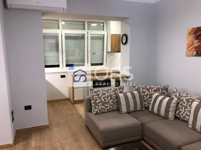 Apartament 1+1 me qera në Myslym Shyri, Tiranë, 65 m². Foto 3 nga 5