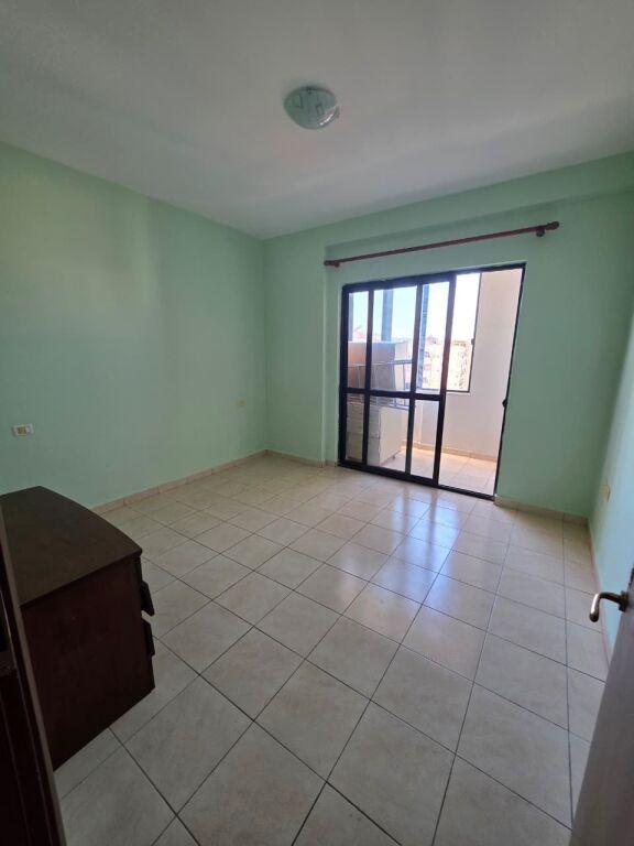 Apartament 1+1 me qera në Taxi, Tiranë, 60 m²