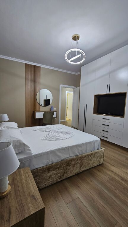 Apartment 2+1 for rent in Kopshti Botanik i Tiranës, Tirana, 110 m². Photo 3 of 3