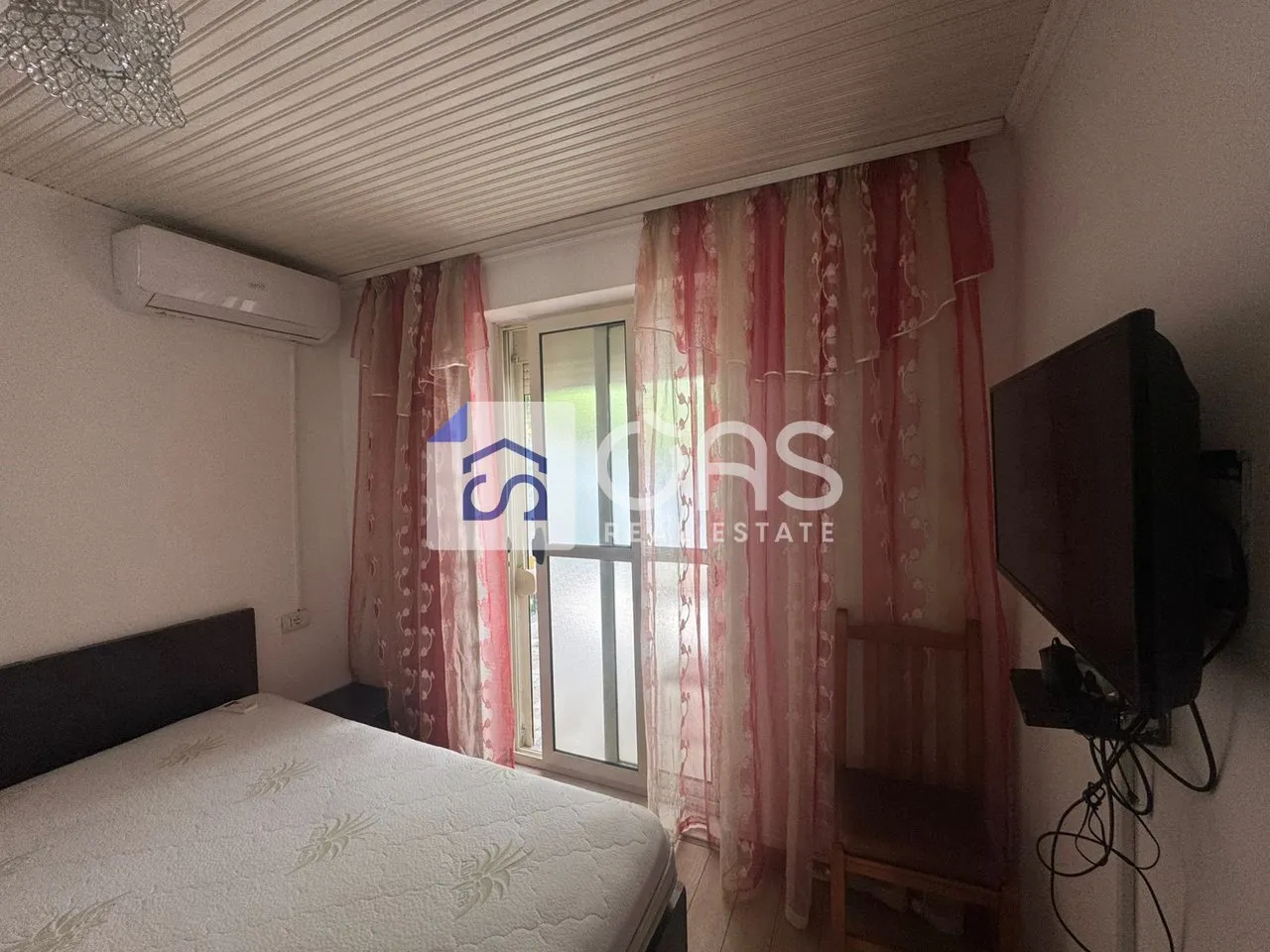 Apartament 1+1 me qera në Vasil Shanto, Tiranë, 60 m². Foto 1 nga 3