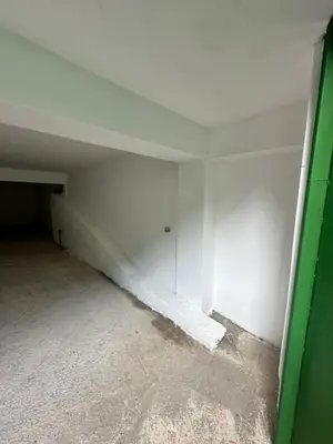 Garage for rent in Rruga Marta Buda, Durrës, 40 m². Photo 2 of 3