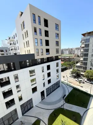 Apartament 2+1 në shitje në Rruga Karl Gega, Tiranë, 104 m². Foto 2 nga 7
