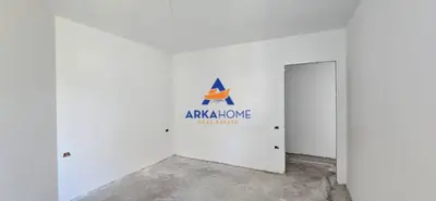 Appartamento 2+1 in vendita a Linzë, Tirana, 120 m². Foto 3 di 5