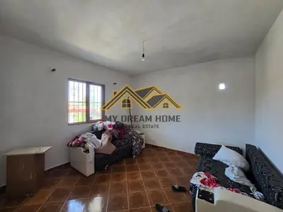 Shtëpi private në shitje në Shkallnur, Durrës, 2 700 m². Foto 10 nga 10