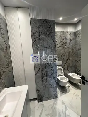 Apartament 3+1 me qera në Bulevardi i Ri, Tiranë, 149 m². Foto 12 nga 12