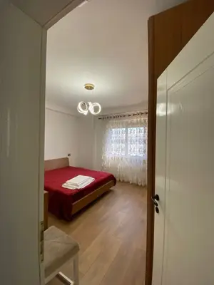 Apartament 3+1 në shitje në Ish-URT, Durrës, 94 m². Foto 6 nga 12