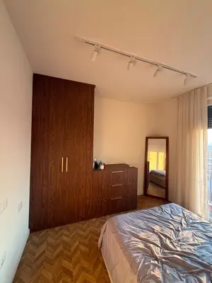 Apartament 2+1 me qera në Rrethrrotullimi i Shkozës, Tiranë, 100 m². Foto 3 nga 12
