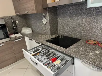Appartamento 2+1 in affitto a Qendër, Durazzo, 107 m². Foto 10 di 12