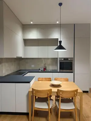 Apartament 2+1 me qera në Rruga e Kosovarëve, Tiranë, 95 m². Foto 4 nga 9