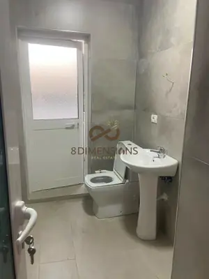 Appartamento 1+1 in affitto a Sheshi Skënderbej, Tirana, 55 m². Foto 6 di 6