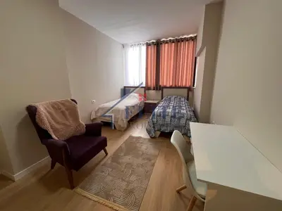 Apartament 3+1 me qera në Kompleksi Panorama, Tiranë, 130 m². Foto 12 nga 12