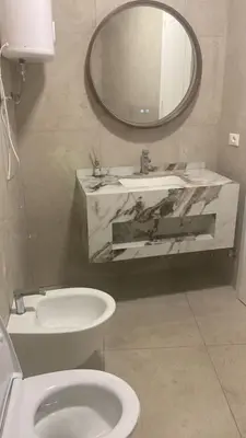 Zyrë me qera në Lake View Residences, Tiranë, 130 m². Foto 5 nga 6