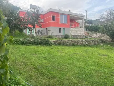 Shtëpi private në shitje në Sherishtë, Vlorë, 500 m². Foto 1 nga 12