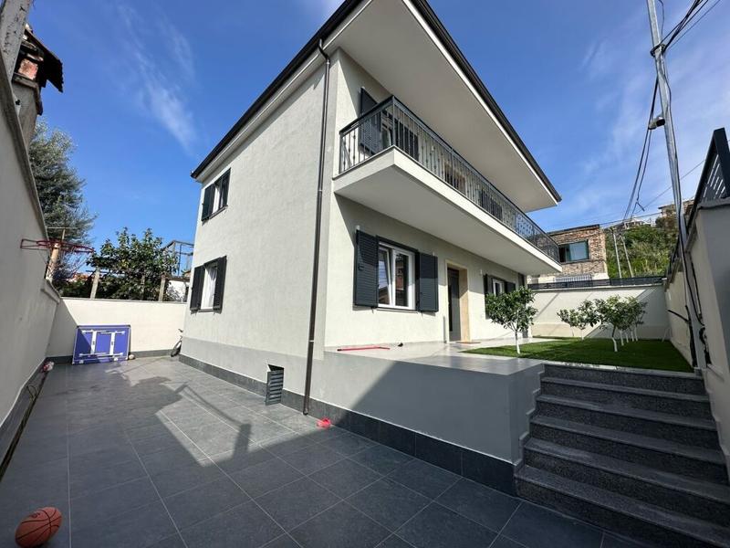 Villa for sale in Cezma Ferres, Durrës, 212 m²