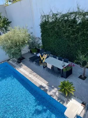 Vilë në shitje në Kodra e Diellit, Tiranë, 307 m². Foto 6 nga 8