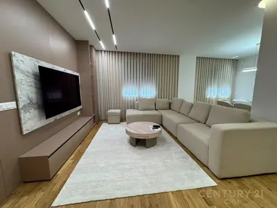 Apartament 2+1 në shitje në Bulevardi Bajram Curri, Tiranë, 104 m². Foto 1 nga 8
