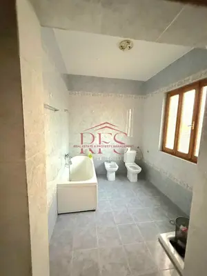Villa in affitto ad Allias, Tirana, 149 m². Foto 2 di 5