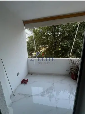 Apartament 2+1 me qera në Liqeni i Thatë, Tiranë, 120 m². Foto 8 nga 11