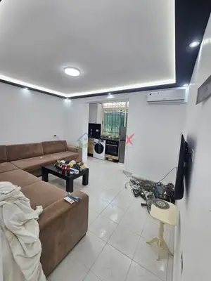 Apartament 1+1 me qera në Durrës, 50 m². Foto 1 nga 8