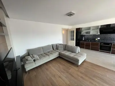 Apartament 2+1 në shitje në Qendër, Durrës, 119 m². Foto 4 nga 12