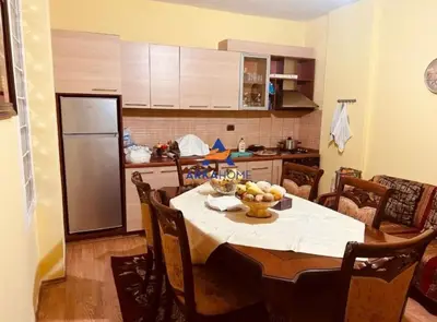 Appartamento 2+1 in affitto a Jordan Misja, Tirana, 100 m². Foto 2 di 5