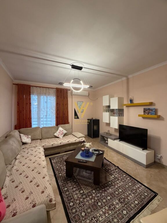 Apartament 2+1 në shitje në Rruga e Kavajës, Tiranë, 100 m². Foto 1 nga 3