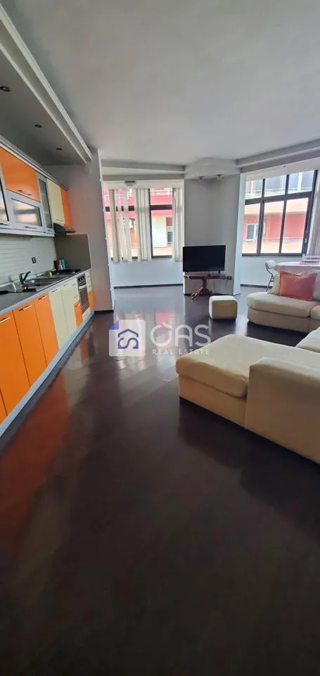 Appartamento 2+1 in affitto a Komuna e Parisit, Tirana, 112 m². Foto 1 di 8