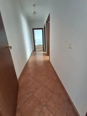Appartamento 2+1 in affitto a Kthesa e Kamzës, Tirana, 90 m². Foto 6 di 11