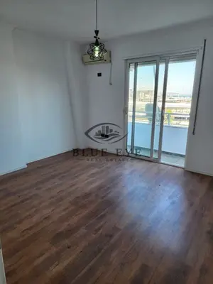 Apartment 3+1 for sale in Durrës, 150 m². Photo 2 of 8