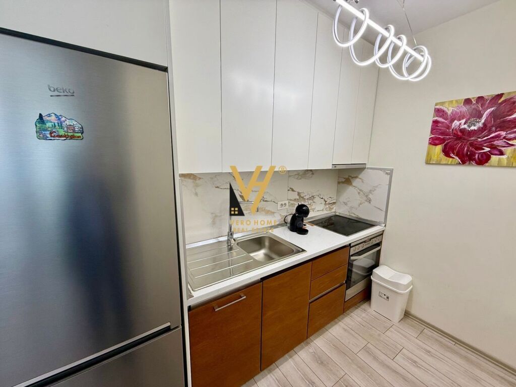 Apartament 1+1 me qera në Rruga e Kosovarëve, Tiranë, 70 m². Foto 2 nga 3
