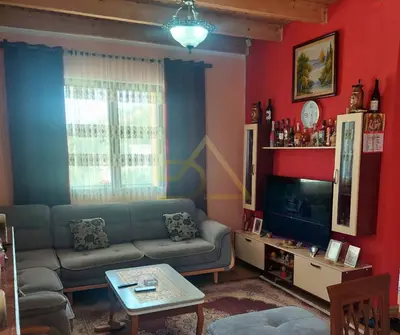 House for sale in Vorë, 160 m². Photo 6 of 12