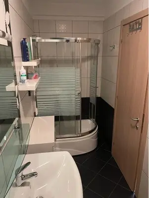 Apartament 2+1 me qera në Pallati me Shigjeta, Tiranë, 109 m². Foto 4 nga 4