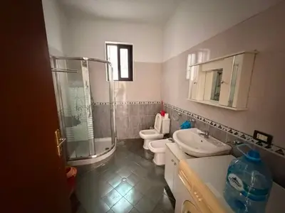 Apartment 2+1 for rent in Rruga Kumini, Durrës, 100 m². Photo 6 of 6