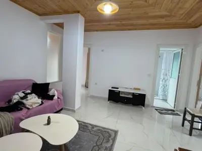 Apartment 2+1 for rent in Spitali Rajonal, Durrës, 80 m². Photo 12 of 12