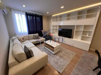 Apartament 3+1 me qera në Kompleksi Panorama, Tiranë, 130 m². Foto 3 nga 12