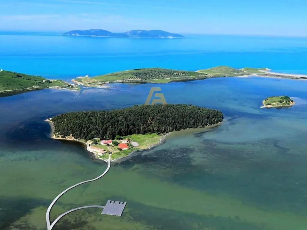 Tokë në shitje në Zvërnec, Vlorë, 7 800 m². Foto 1 nga 1