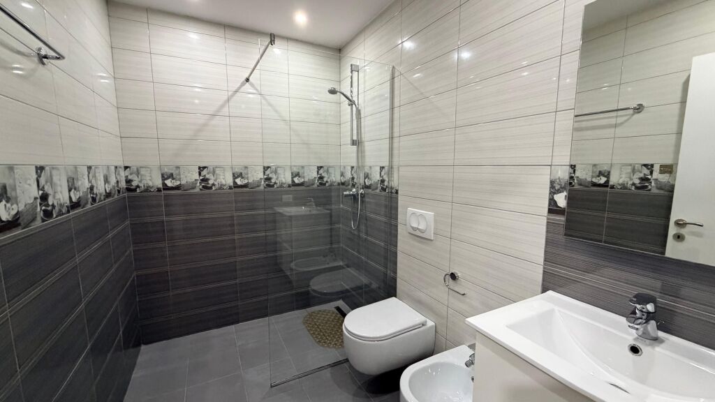 Apartment 2+1 for sale in Don Bosko, Tirana, 94 m². Photo 3 of 3