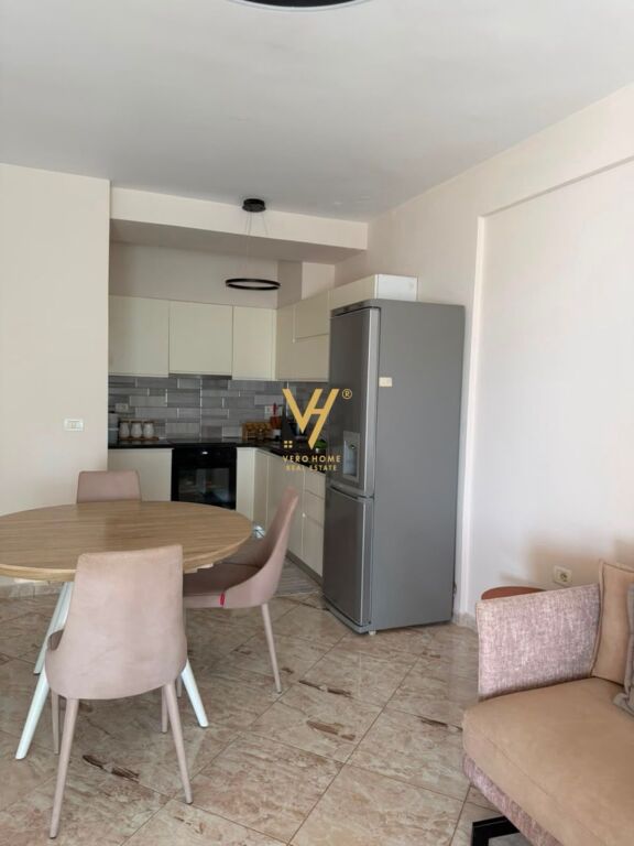 Appartamento 2+1 in vendita a Lungomare, Valona, 86 m². Foto 2 di 3