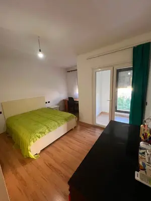 Apartament 3+1 me qera në Rruga Aleksander Goga, Durrës, 120 m². Foto 8 nga 9