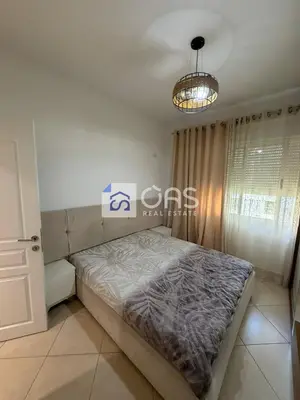 Apartament 1+1 me qera në Pallati me Shigjeta, Tiranë, 65 m². Foto 4 nga 5