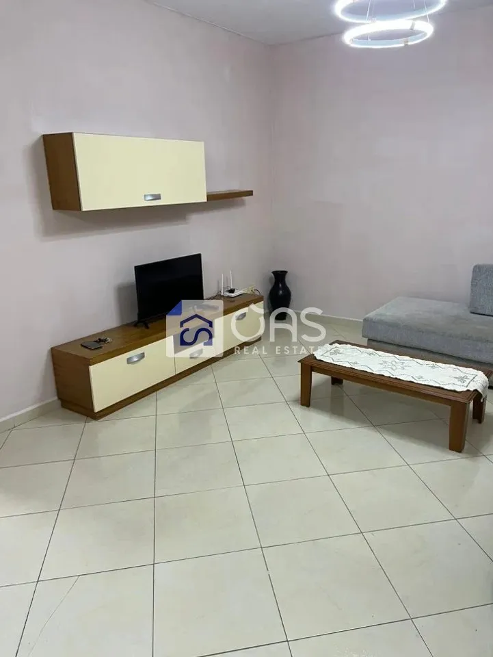 Apartament 1+1 me qera në Rruga Teodor Keko, Tiranë, 70 m². Foto 1 nga 8